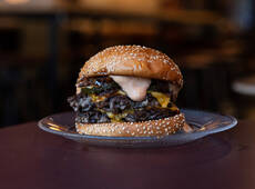 Barrels Burgers & Beer